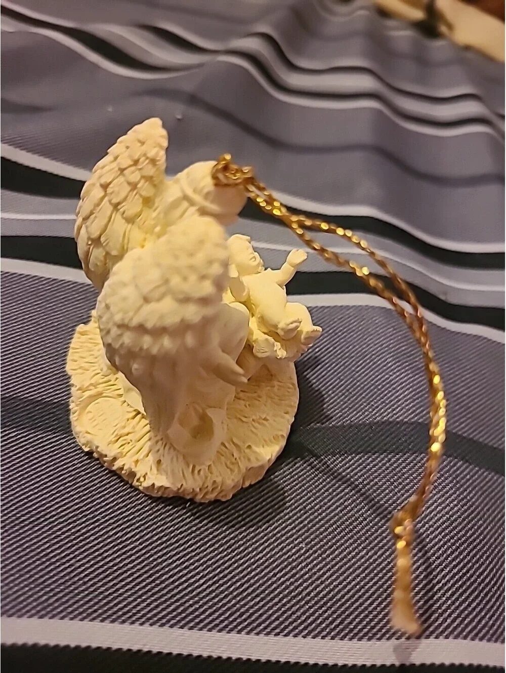 Angel & Infant Baby Jesus Small Figurine Cream Resin Porcelain Look 2.25”